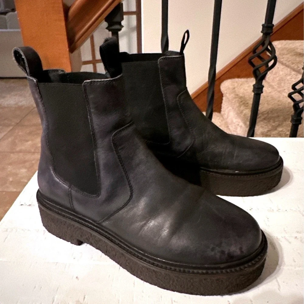 Free People Carmel Black Leather Platform Chelsea Boots 38 Grunge Whimsigoth